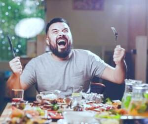 آیا سرعت بالای مصرف غذا منجر به افزایش وزن می‌شود؟