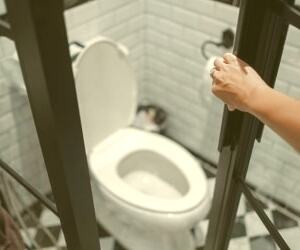 دلایل ابری و کدر بودن ادرار چیست؟