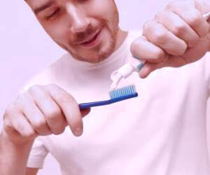 بهترین روش مسواک زدن