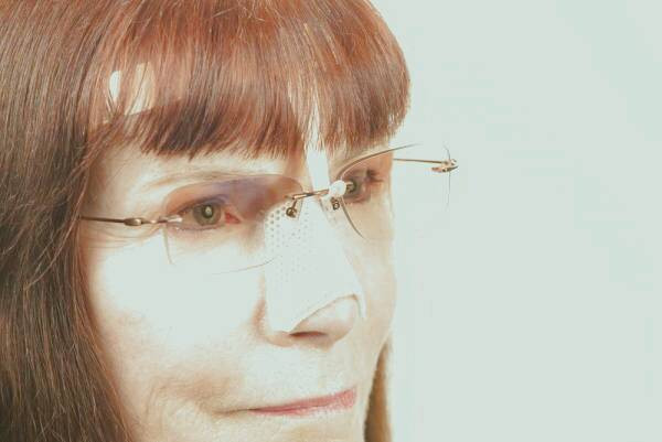 عینک زدن بعد از عمل بینی