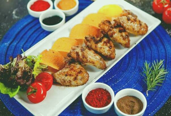 سفارش غذای سالم در رستوران