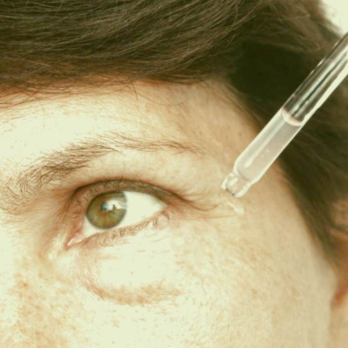 بررسی جامع خواص آلوئه ورا برای مقابله با چروک پوست