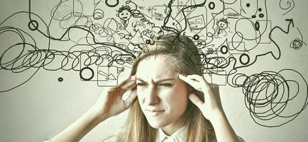 چرا آنورکسیا اتفاق می افتد