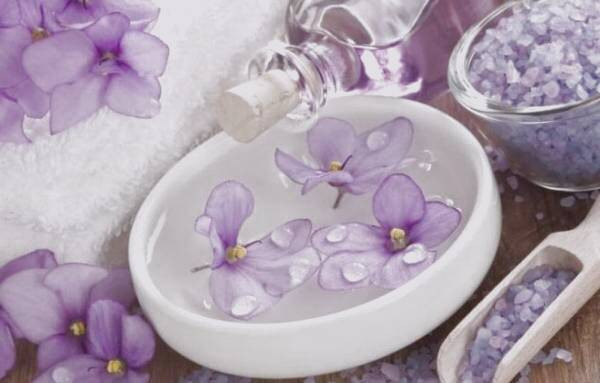 فایده های روغن بنفشه