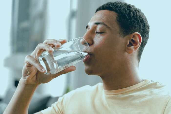 آب خوردن بین غذا