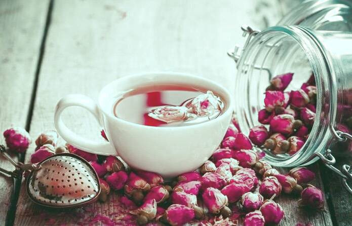 مصرف چای گلاب