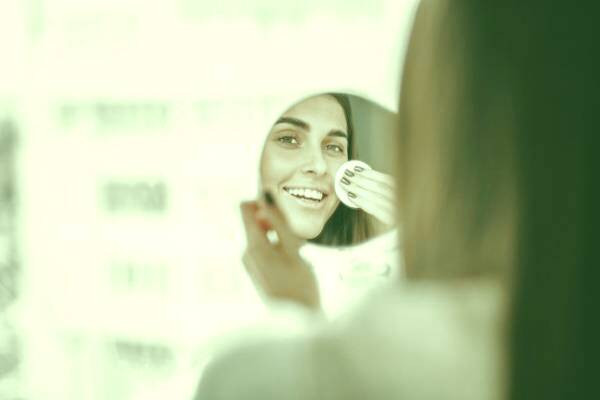 فواید استفاده از تونر صورت تونر پوست