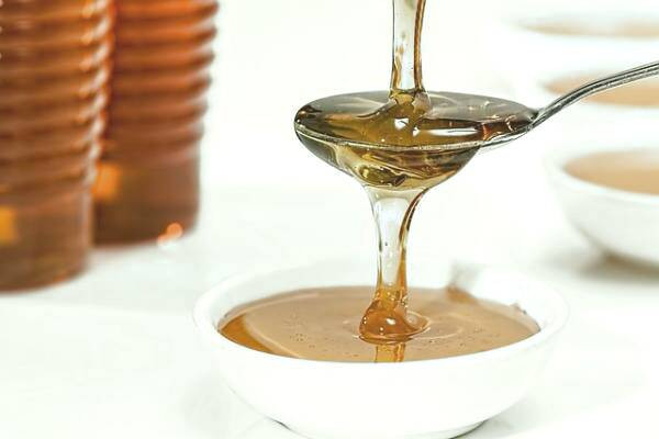 عسل برای خشکی پوست