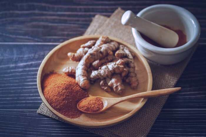 زردچوبه برای آتاکسی