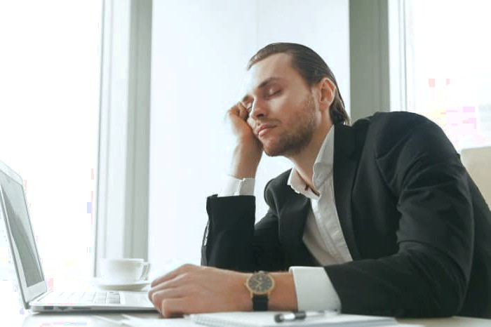 خستگی دائمی نشانه ای از عادات غلط غذایی است! خستگی دائمی