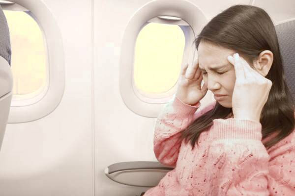 سردرد در هواپیما گوش درد در هواپیما