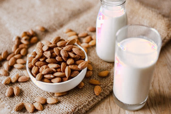 خواص مصرف شیر بادام برای بدن مزایای شیر بادام