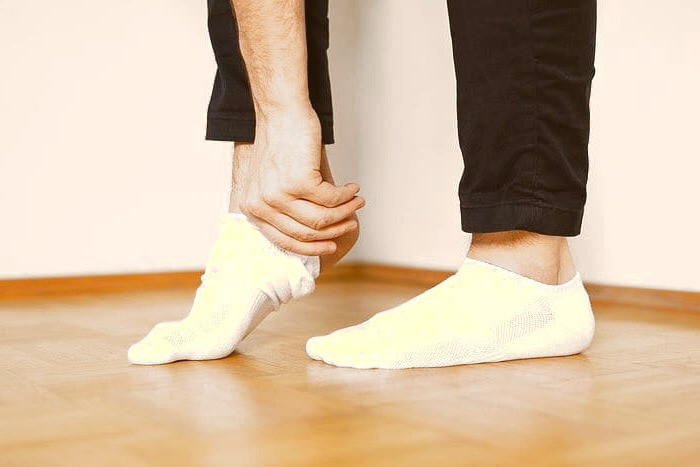 عوارض جوراب تنگ جوراب تنگ
