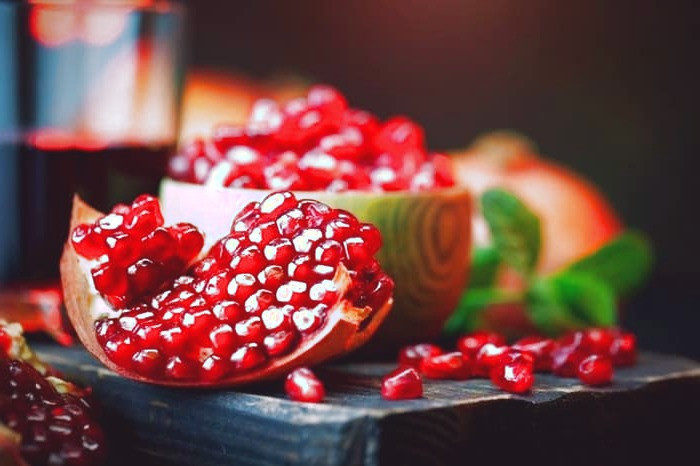 کالری زیاد انار 