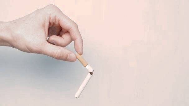 کاهش احتمال ابتلا به سرطان کولون با ترک سیگار ترک سیگار