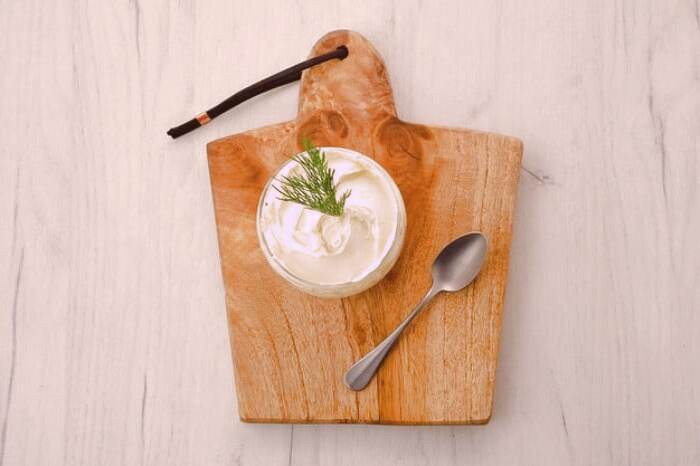 درمان درد زیر شکم با ماست ماست