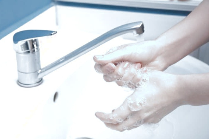 شستشوی مرتب دست ها شستن دستها