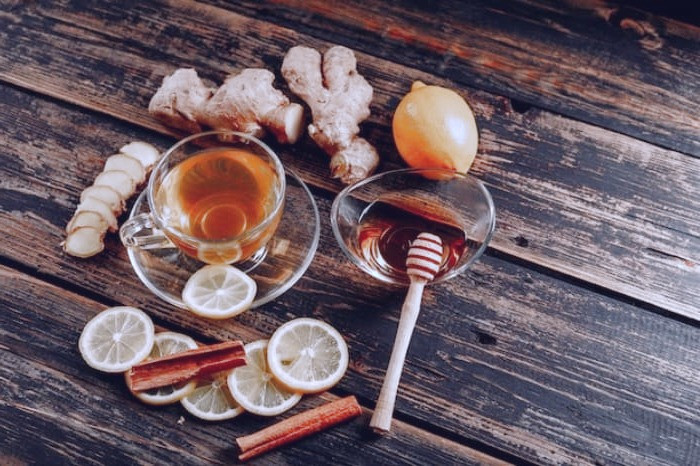 طرز تهیه چای زنجبیل و دارچین چای زنجبیل و دارچین