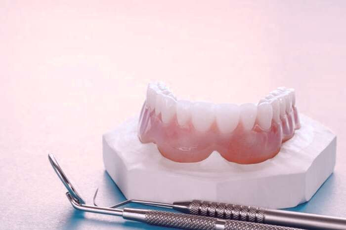 دندان مصنوعی