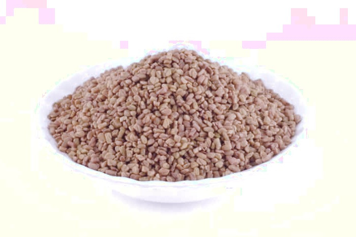 تخم شنبلیله برای مو