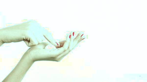 کچلی سکه ای واگیر دارد