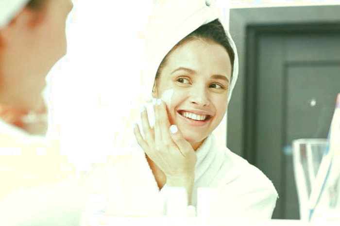 مرطوب کننده صورت