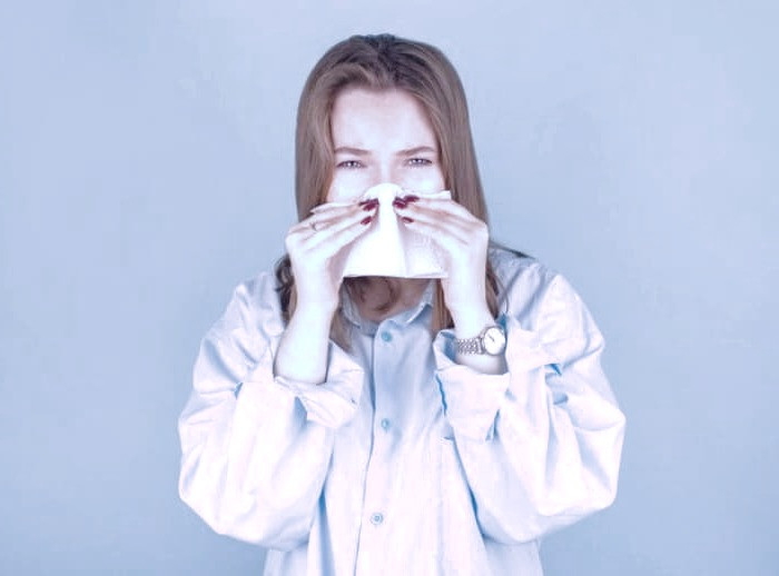 آبریزش بینی