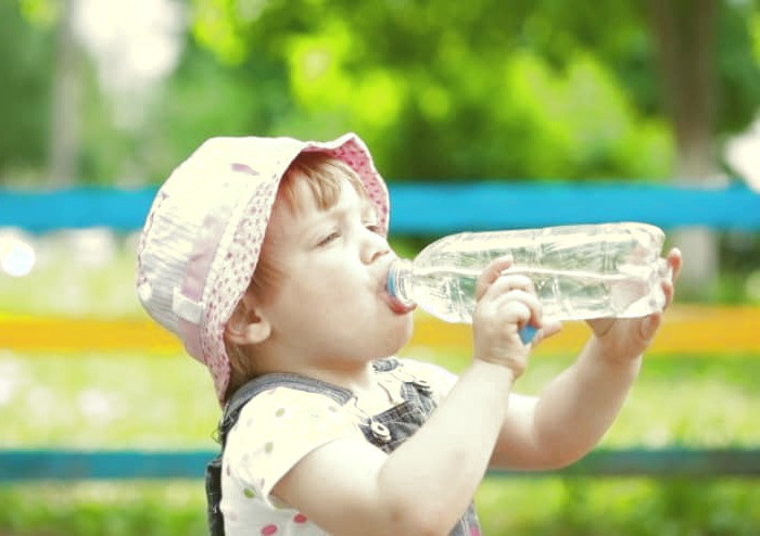 رنگ ادرار زرد پررنگ