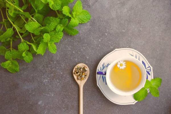 نعنا و بابونه