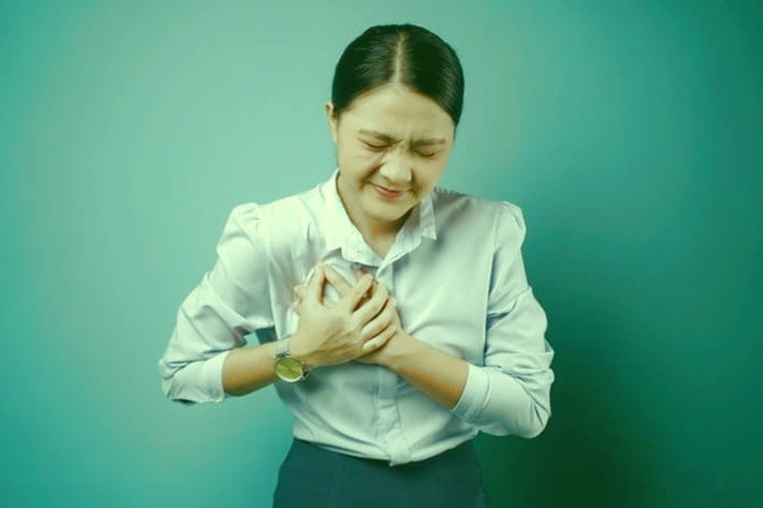 درد سینه زنان