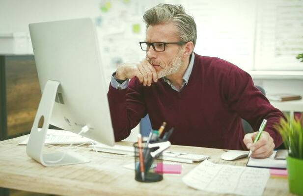 فاصله با صفحه نمایش