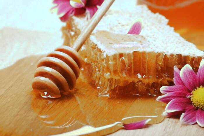 عسل برای یبوست