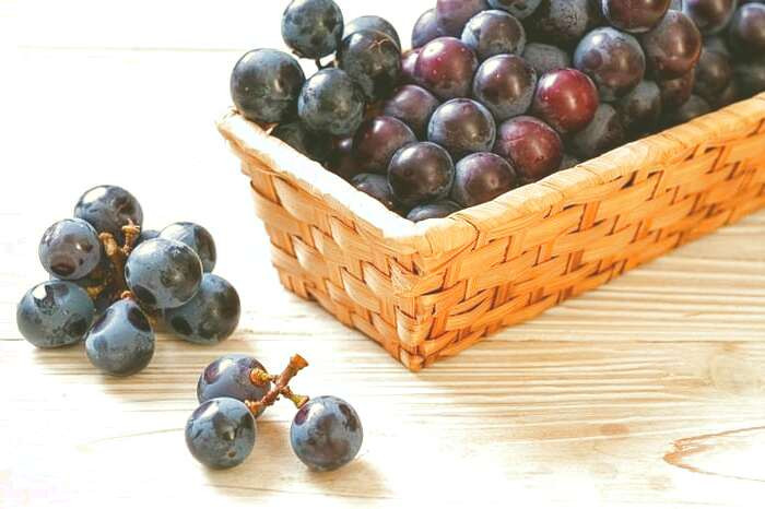 انگور برای یبوست