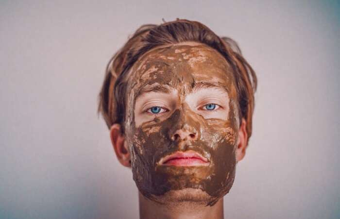 ماسک منافذ پوست