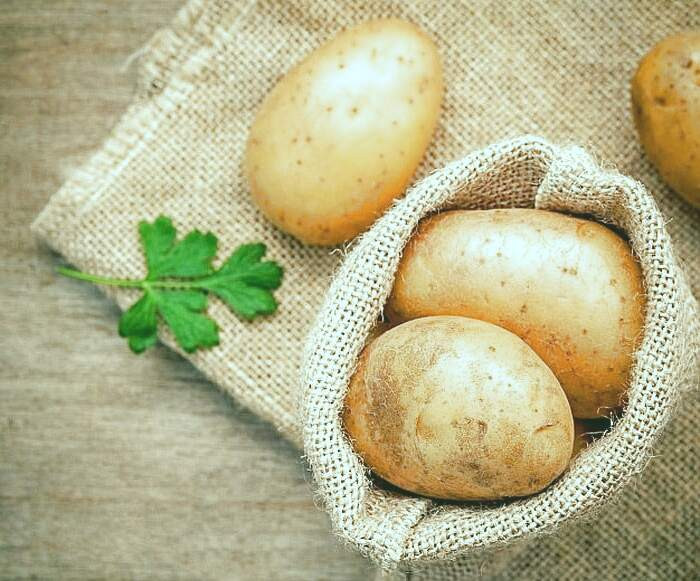 سیب زمینی برای پوست