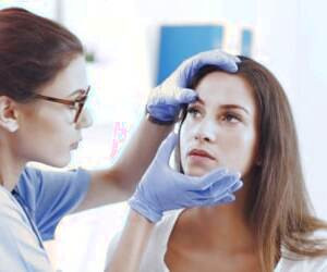 بررسی دلایل کاهش قدرت بینایی و راهکارهای درمانی