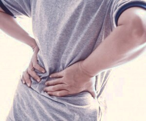 تمام جزئیات دیسک کمر: علل، نشانه‌ها و روش‌های درمان