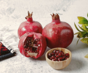 فواید مصرف انار در فصل پاییز و زمان مناسب برای خوردن آن