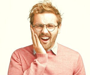 دندان‌ها و نشانه‌های سلامت بدن: چه اطلاعاتی را فاش می‌کنند؟