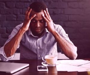 تأثیر نشستن طولانی‌مدت بر کاهش عمر انسان