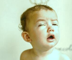 دلایل جدی ترشحات چشمی و نشانه‌های آن