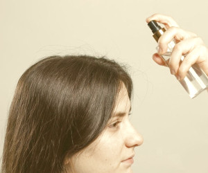 آردی که به طور کامل چربی موی سر را از بین می برد