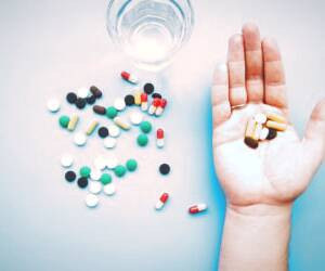 مقاومت آنتی بیوتیکی: نکات مهم درباره استفاده از داروهای چرک خشک کن