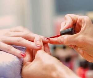 مزایای استفاده از لاک ناخن برای کودکان