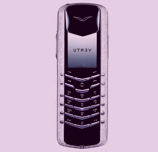 مشخصات گوشی ورتو دیاموند