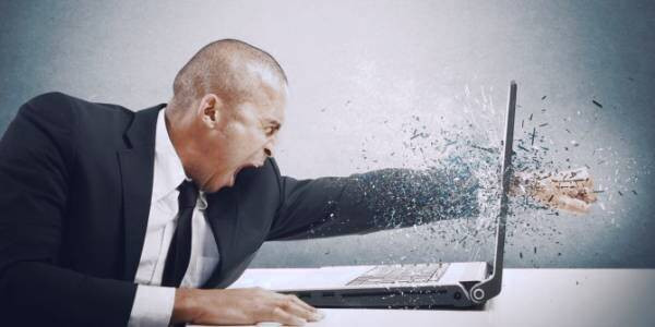 علت روشن نشدن لپ تاپ