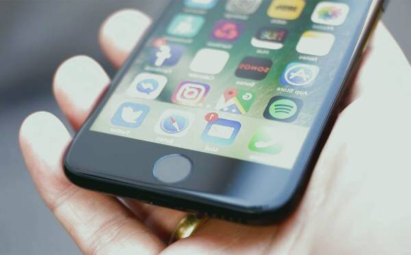 پرفروش ترین موبایل های 2018 در آلمان