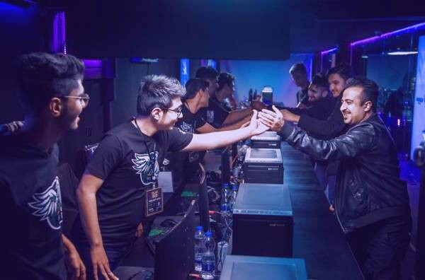 لیگ مسابقات زولا