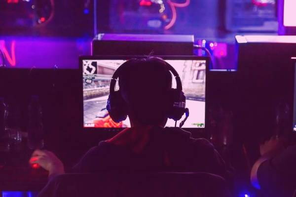 دوره چهارم مسابقات لیگ زولا در سال 1398 برگزار شد