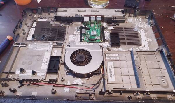 نحوه کاهش دمای لپ تاپ